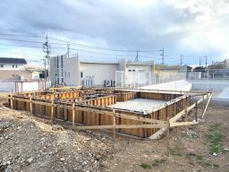 立ち上がりコンクリート打設